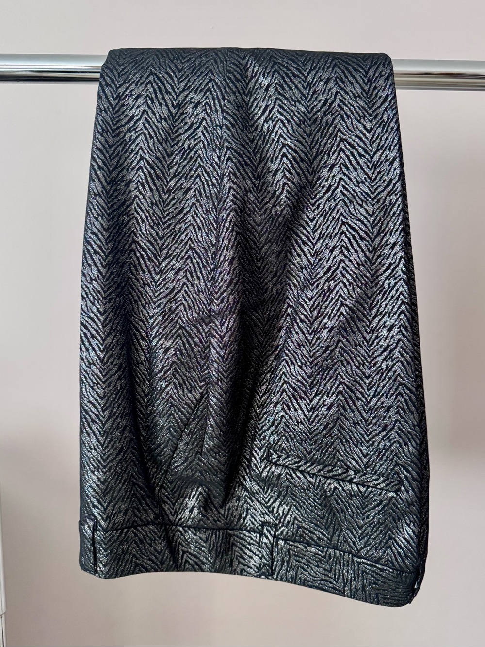 White House Black Market Metallic Black Cropped Pants